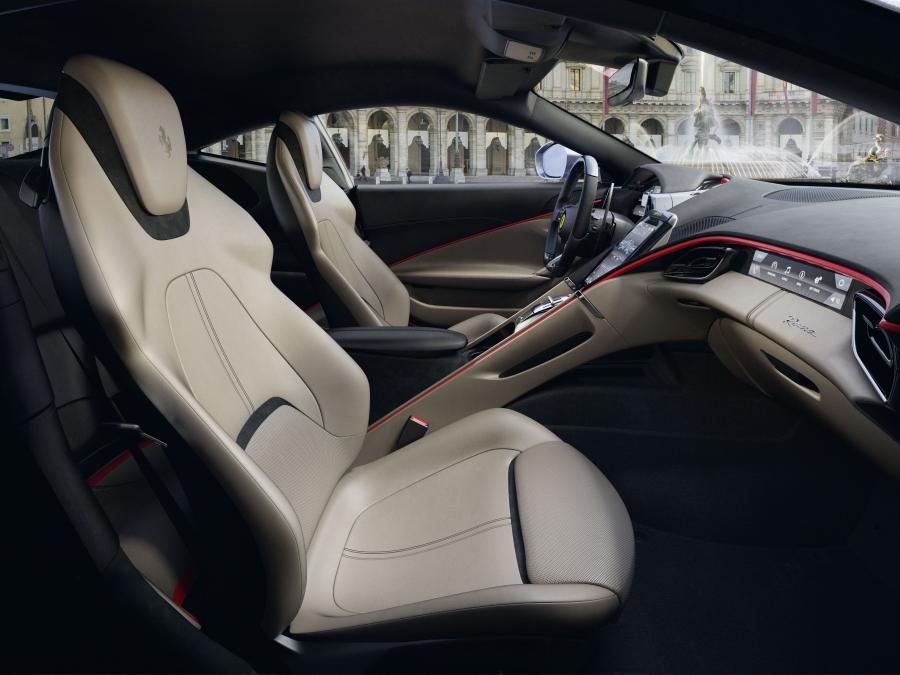 Интерьер Ferrari Roma (F169) 2020 года  (фото 14 из 49)